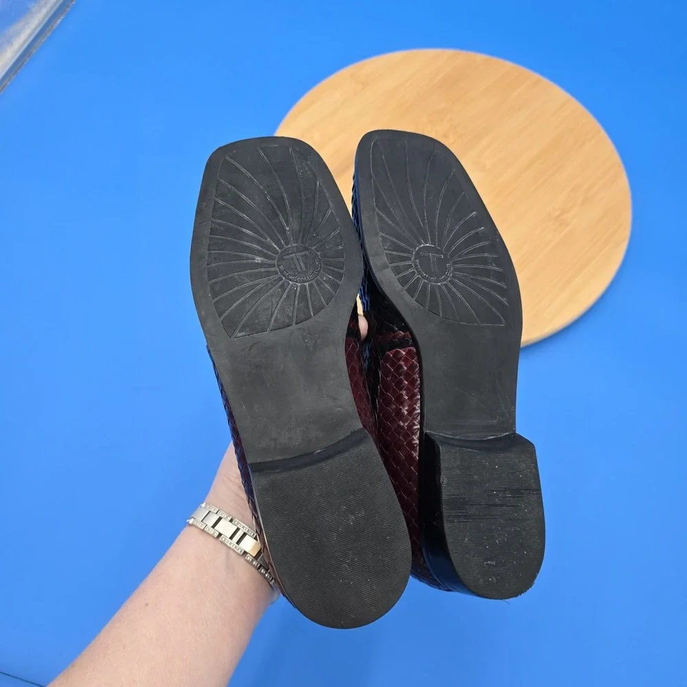 Trotters Lori Loafers Women's 5.5M‎ Cordovan & Black Leather Basket Weave EUC